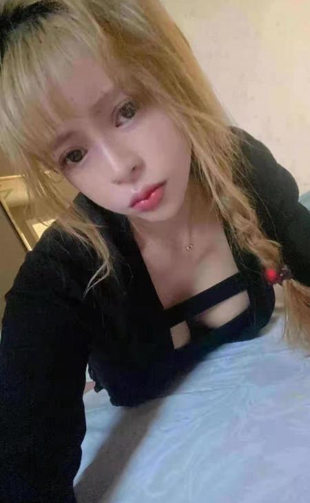 私藏的美女